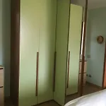 L'attico 아파트 *