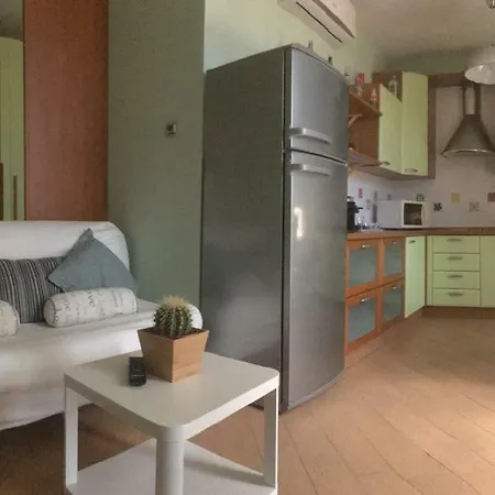 דירה L'attico צ'יביטאנובה מארקה