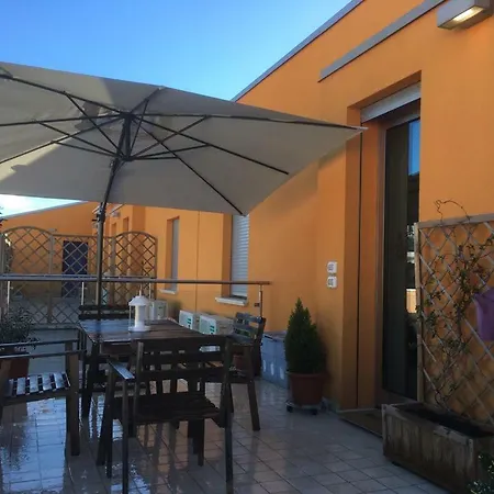 דירה L'attico צ'יביטאנובה מארקה